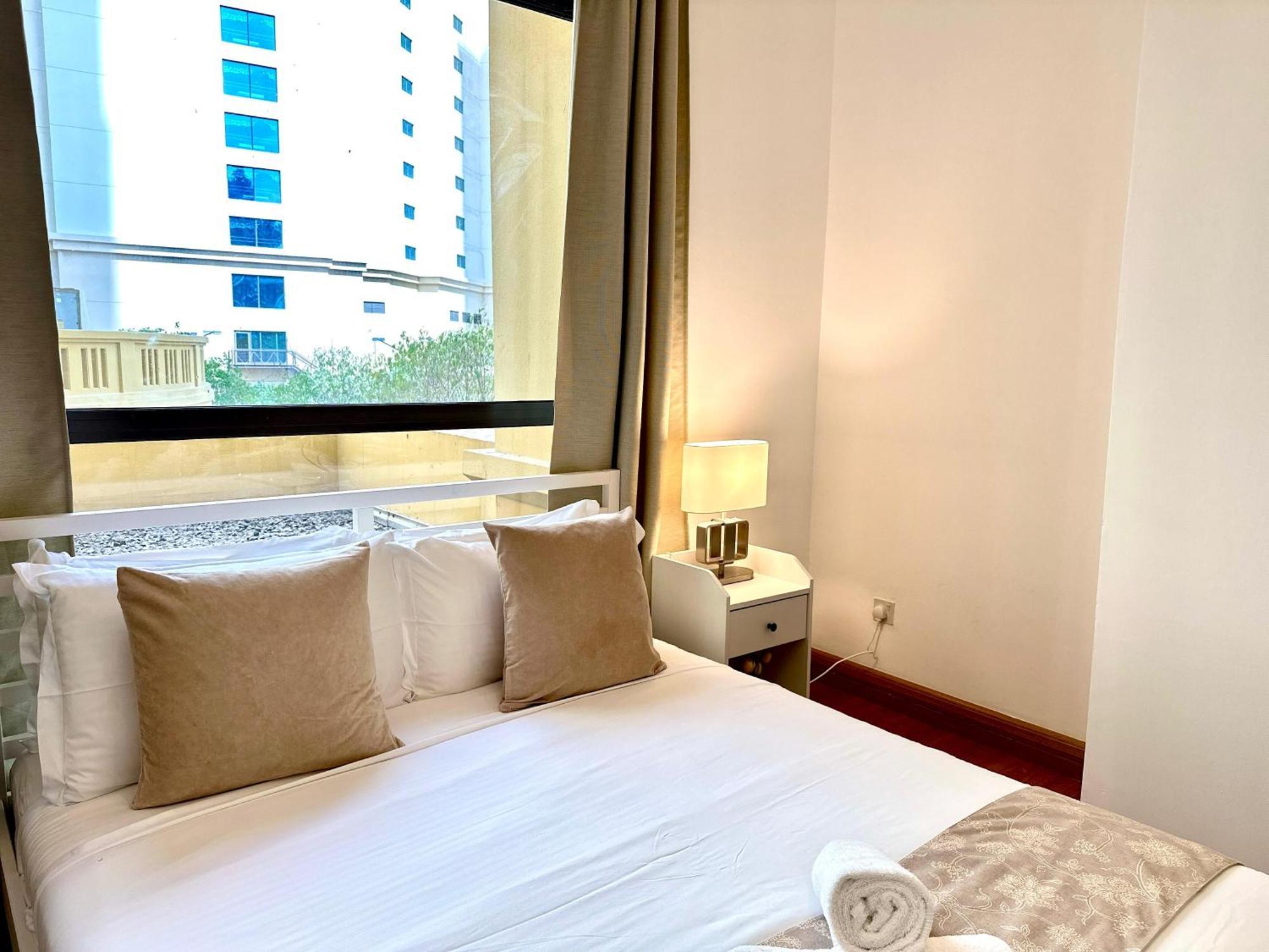 Beautiful 2Br & 4Br Apartments On Jbr Beach, Walking Distance To Bluewaters Island - By Sunkissed Holiday Homes 두바이 외부 사진