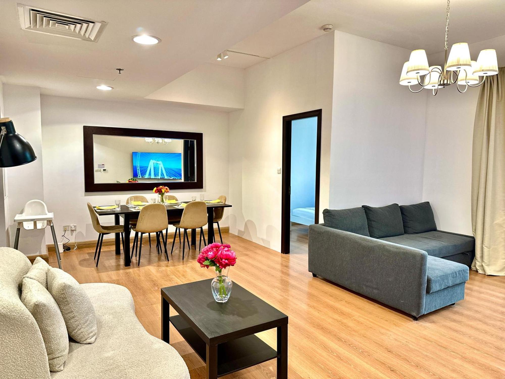 Beautiful 2Br & 4Br Apartments On Jbr Beach, Walking Distance To Bluewaters Island - By Sunkissed Holiday Homes 두바이 외부 사진