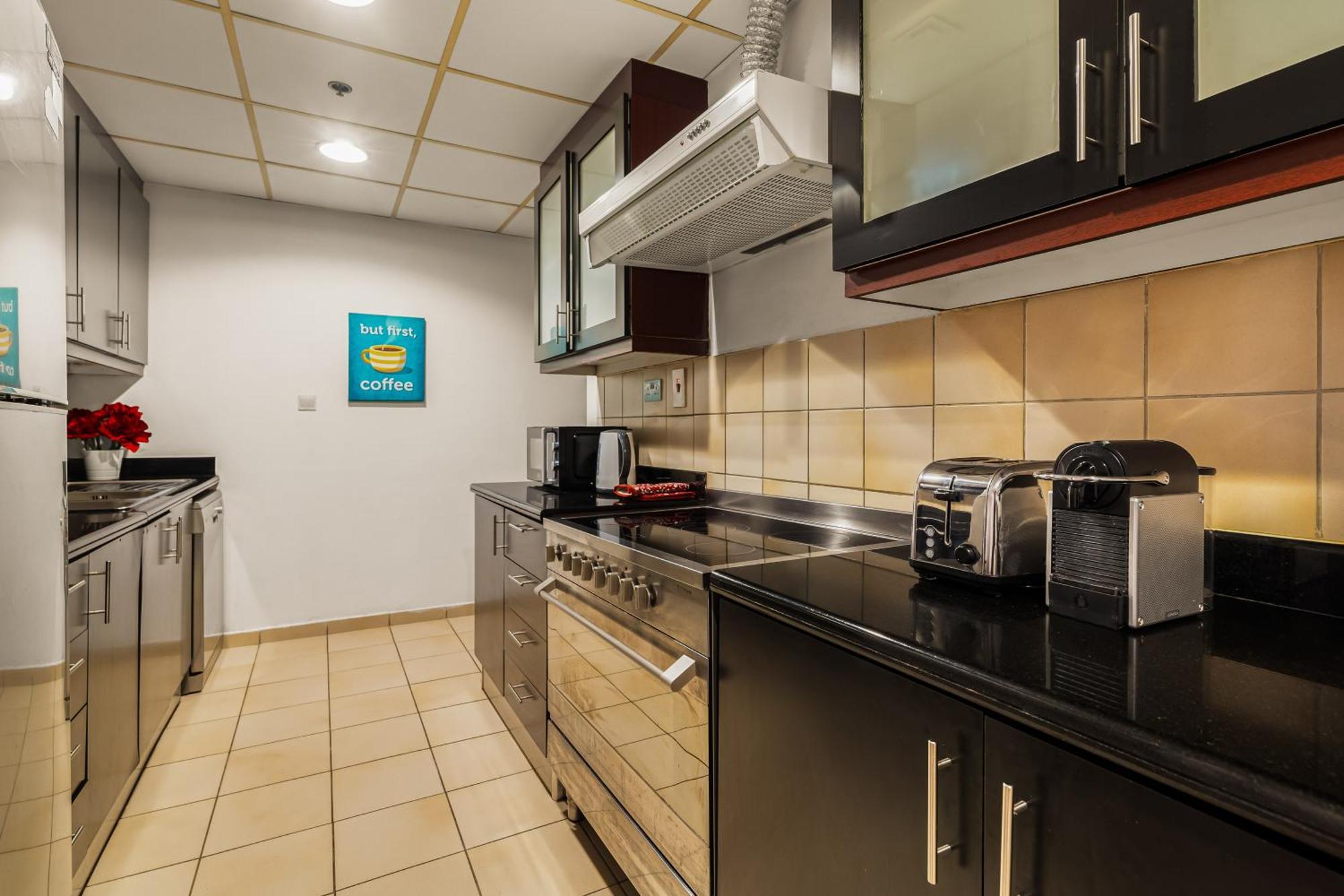 Beautiful 2Br & 4Br Apartments On Jbr Beach, Walking Distance To Bluewaters Island - By Sunkissed Holiday Homes 두바이 외부 사진