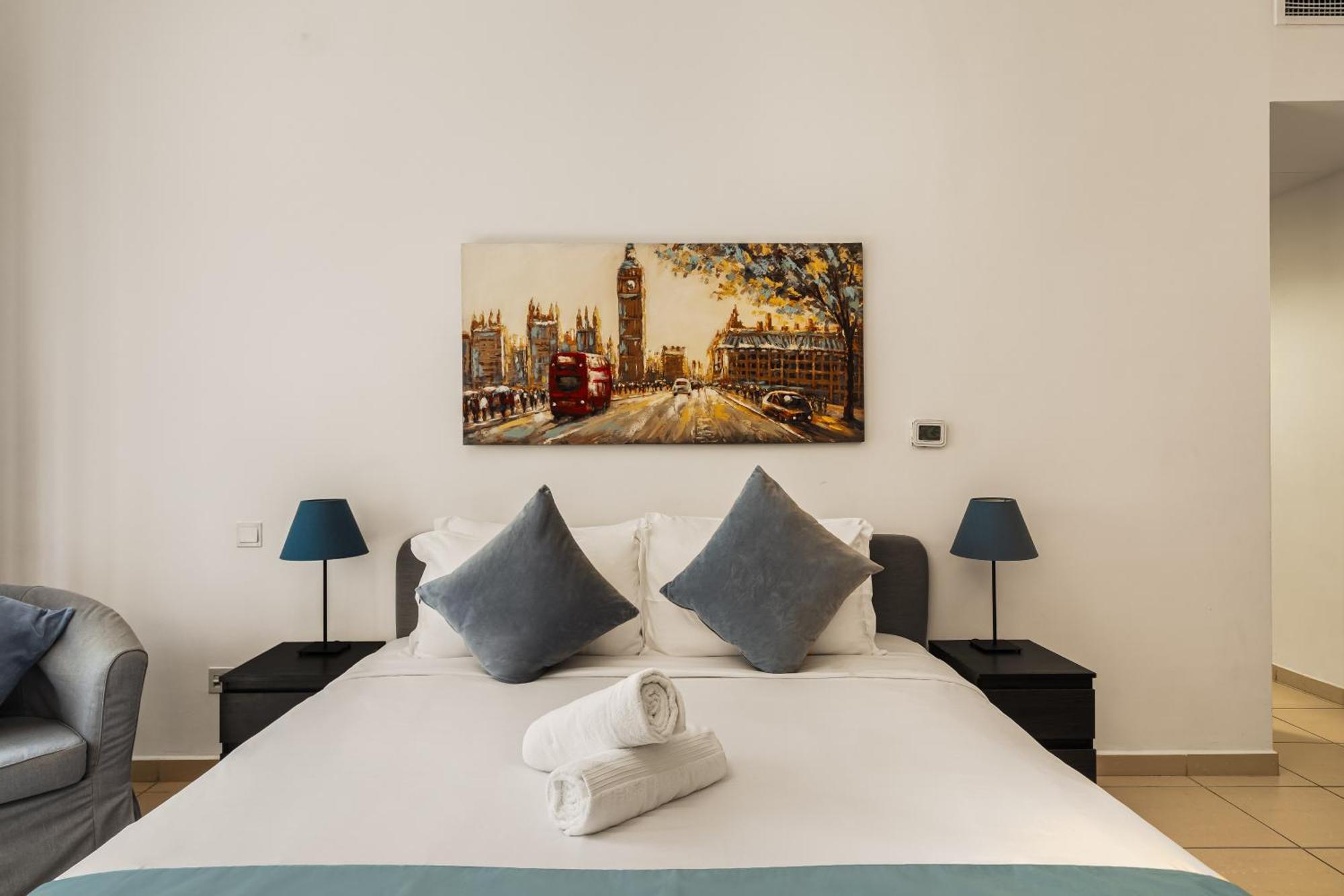 Beautiful 2Br & 4Br Apartments On Jbr Beach, Walking Distance To Bluewaters Island - By Sunkissed Holiday Homes 두바이 외부 사진