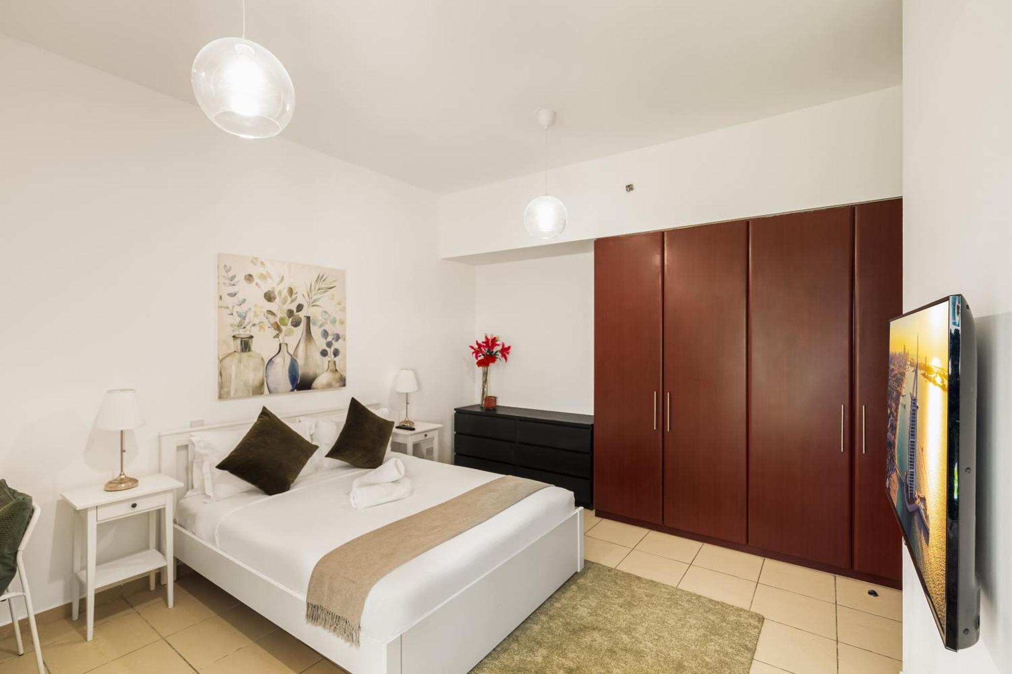 Beautiful 2Br & 4Br Apartments On Jbr Beach, Walking Distance To Bluewaters Island - By Sunkissed Holiday Homes 두바이 외부 사진