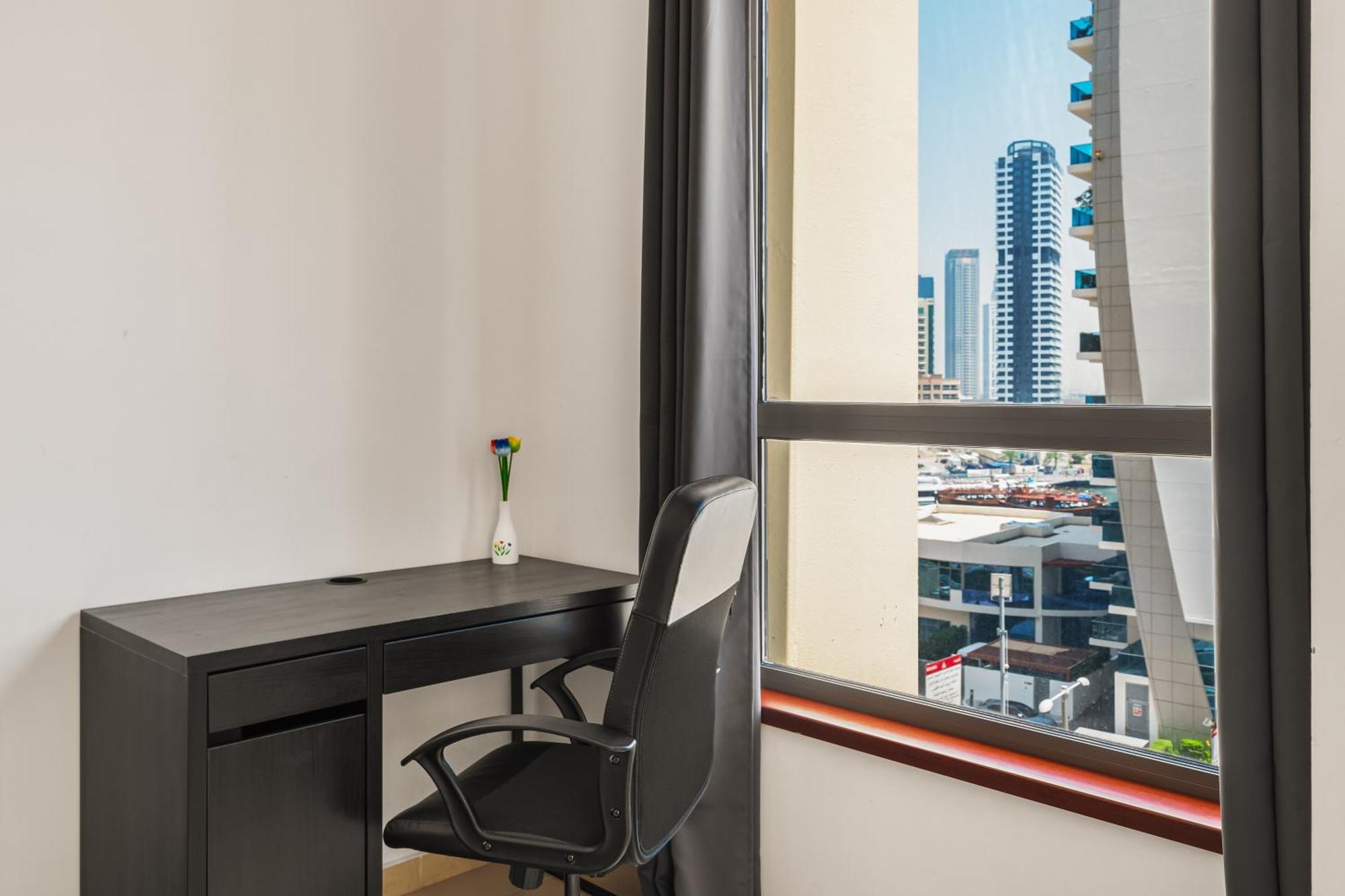 Beautiful 2Br & 4Br Apartments On Jbr Beach, Walking Distance To Bluewaters Island - By Sunkissed Holiday Homes 두바이 외부 사진