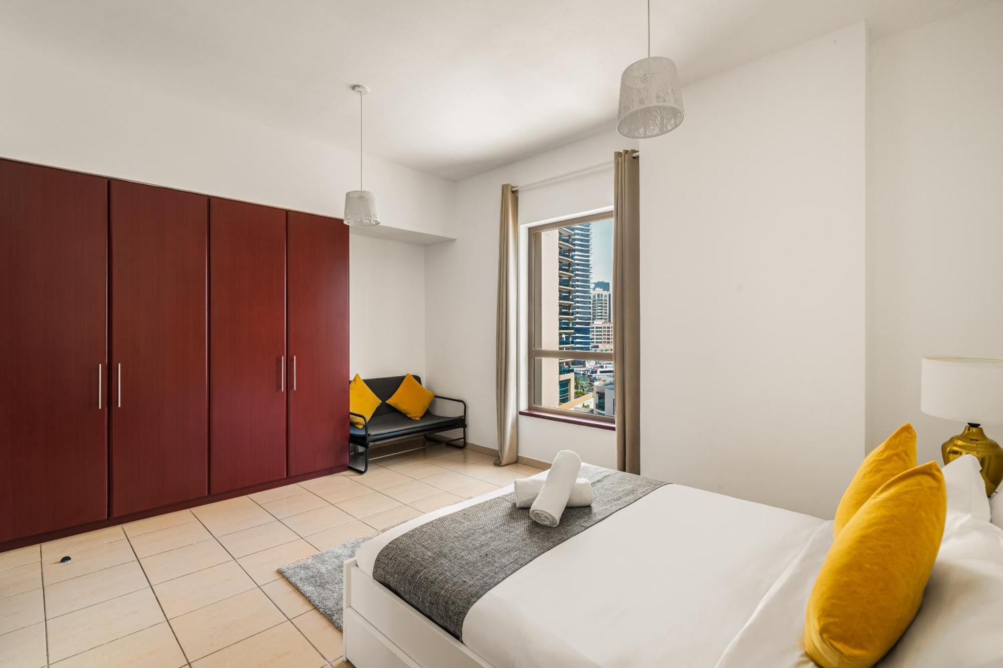 Beautiful 2Br & 4Br Apartments On Jbr Beach, Walking Distance To Bluewaters Island - By Sunkissed Holiday Homes 두바이 외부 사진